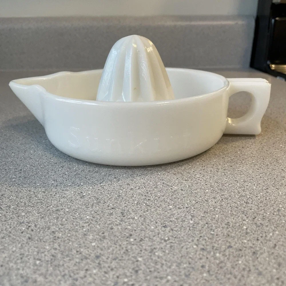 Vintage 1950's White Milk Glass 